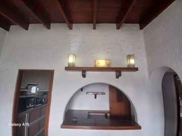 VENDO,  Céntrico e Iluminado Dpto 68mts. 2dorm. 1cochera La Encalada 1789, Surco