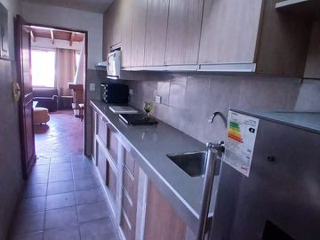 VENDO,  Céntrico e Iluminado Dpto 68mts. 2dorm. 1cochera La Encalada 1789, Surco