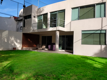 VENTA DE CASA EN CLUB DE GOLF LAS FUENTES, PUEBLA