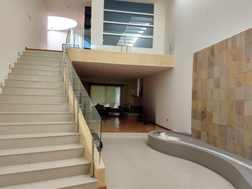 VENTA DE CASA EN CLUB DE GOLF LAS FUENTES, PUEBLA