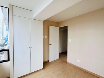 DEPARTAMENTO DE ESTRENO – 74M2 - ENTREGA INMEDIATA -  LA CALERA - SURQUILLO