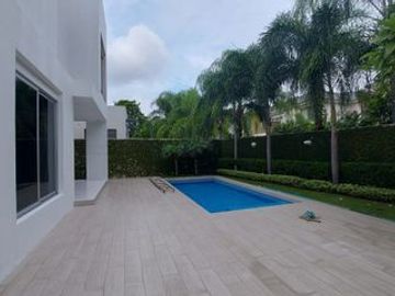 Terreno de 393m², Residencial, en Samborondon, Isla Mocoli.
