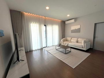 For sale: The City Bangna 1 - XXL size detached house with beautiful, complete furniture