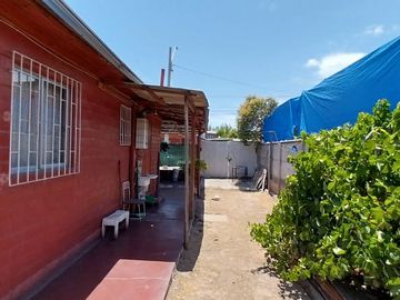 Casa De Un Piso Cercana A Av. Padre Hurtado, El Bosque