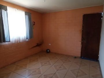 Casa De Un Piso Cercana A Av. Padre Hurtado, El Bosque