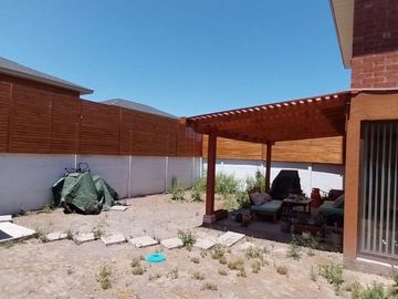 Hermosa Casa En Condominio Cerro Pinto, Buin