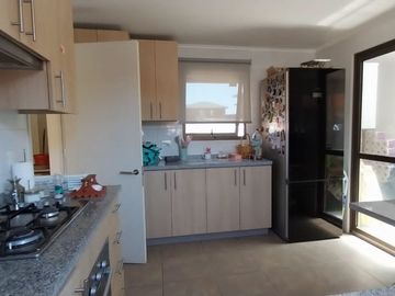 Hermosa Casa En Condominio Cerro Pinto, Buin