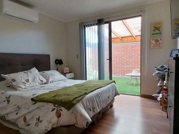 Hermosa Casa En Condominio Cerro Pinto, Buin
