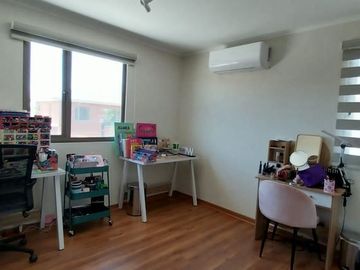 Hermosa Casa En Condominio Cerro Pinto, Buin