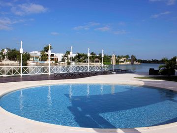 HERMOSO DEPARTAMENTO EN EXCLUSIVO LAGOS DEL SOL