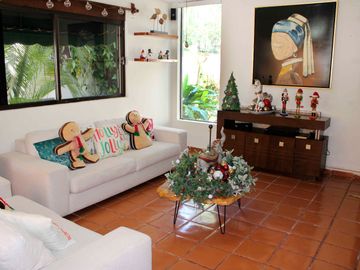 INCREÍBLE RESIDENCIA EN EXCLUSIVO RESIDENCIAL CAMPESTRE