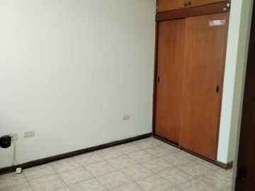 VENTA DEPARTAMENTO EN URB. HONOR Y LEALTAD SURCO