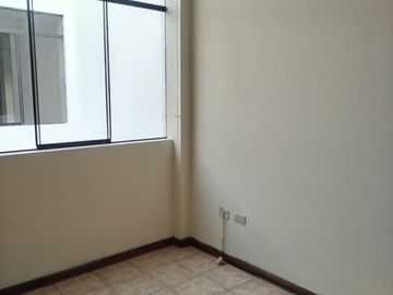 VENTA DEPARTAMENTO EN URB. HONOR Y LEALTAD SURCO