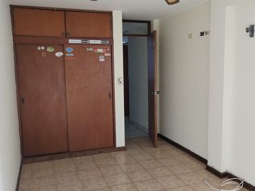 VENTA DEPARTAMENTO EN URB. HONOR Y LEALTAD SURCO