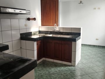 VENTA DEPARTAMENTO EN URB. HONOR Y LEALTAD SURCO