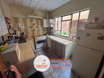 HERMOSA CASA COMERCIAL / RENTERA, Sector Huayna Capac C1437
