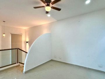 Renta - Venta en Ciudad del Carmen 🏘️ Residencia Fracc. Canterias km 12 📍