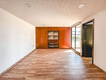 CASA DE 4 RECAMARAS EN ESQUINA EN VENTA LOMAS DE ANGELOPOLIS