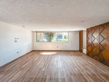 CASA DE 4 RECAMARAS EN ESQUINA EN VENTA LOMAS DE ANGELOPOLIS