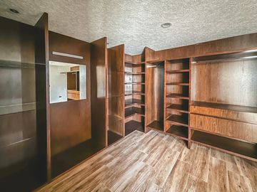 CASA DE 4 RECAMARAS EN ESQUINA EN VENTA LOMAS DE ANGELOPOLIS