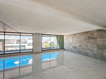 CASA DE 4 RECAMARAS EN ESQUINA EN VENTA LOMAS DE ANGELOPOLIS