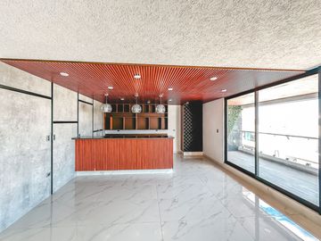 CASA DE 4 RECAMARAS EN ESQUINA EN VENTA LOMAS DE ANGELOPOLIS