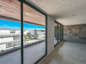 CASA DE 4 RECAMARAS EN ESQUINA EN VENTA LOMAS DE ANGELOPOLIS