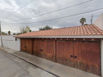 VENTA DE CASA CALLE OAXACA, LAS ROSAS, GOMEZ PALACIOS, DURANGO