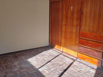 Vendo Casa Rentera en Quito -  Sector La Magdalena