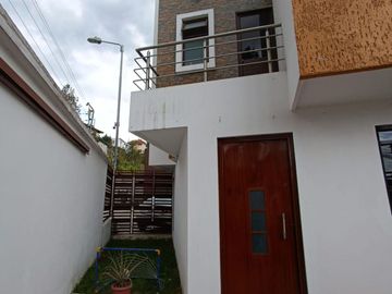 Amplia casa en venta - sector Control Sur - Guzho