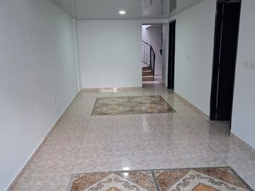 Casa En Venta En La Sultana Pereira De 3 Niveles