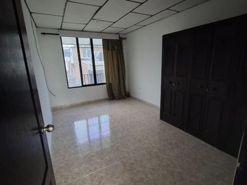 Casa En Venta En La Sultana Pereira De 3 Niveles