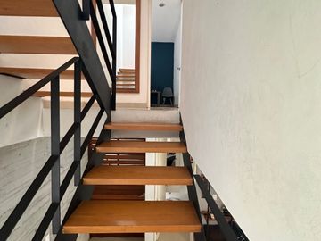 Hermosa Residencia en Solares