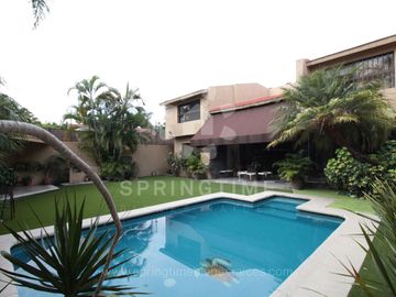 Casa Contemporánea en Jardines de Reforma