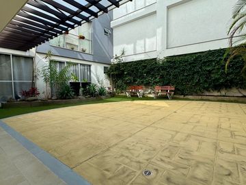 SE VENDE APARTAMENTO EN EL EDIFICIO VERONA CATAY