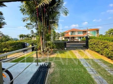 AMPLIA Y LUMINOSA PROPIEDAD EN VENTA – ¡OPORTUNIDAD ÚNICA EN TENIS CLUB! SANTO DOMINGO