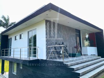 AMPLIA Y LUMINOSA PROPIEDAD EN VENTA – ¡OPORTUNIDAD ÚNICA EN TENIS CLUB! SANTO DOMINGO
