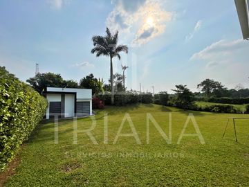 AMPLIA Y LUMINOSA PROPIEDAD EN VENTA – ¡OPORTUNIDAD ÚNICA EN TENIS CLUB! SANTO DOMINGO