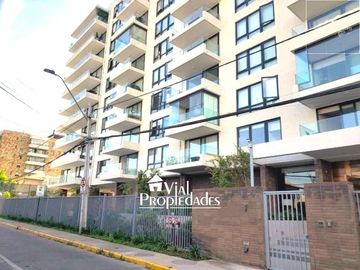 Moderno departamento Las Tranqueras con Avenida Las Condes