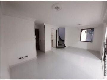 VENDO CASA EN CONDOMINIO BARRIO SEMINARIO