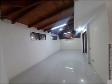 VENDO CASA EN CONDOMINIO BARRIO SEMINARIO