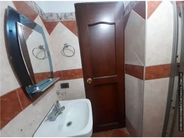 VENDO CASA EN CONDOMINIO BARRIO SEMINARIO