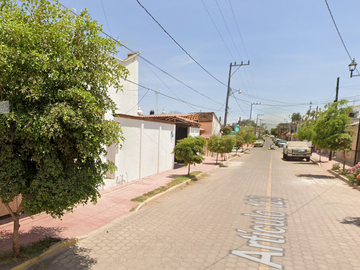 LC CASA EN NAYARIT UBICADA EN ARTICULO 123,RUIZ, CENTRO ¡¡MAGNIFICO PRECIO DE RECUPERACION HIPOTECARIA!!