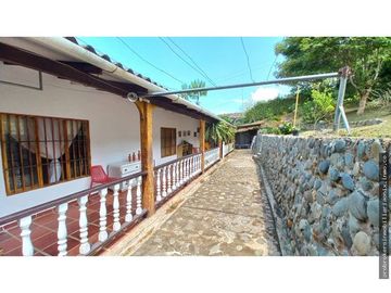 VENDO CASA FINCA EN EL KM 30
