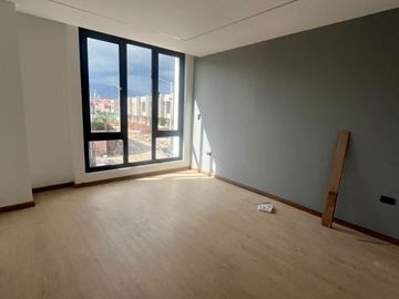 MODERNA CASA VIP DE VENTA, Sector Ricaurte Colegio Sudamericano C1405