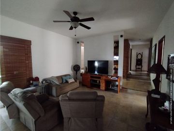 VENDO CASA EN CONDOMINIO EN PANCE