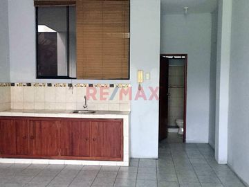 Venta De Casa Urbana En Jr. Putumayo, Maynas, Loreto, Iquitos