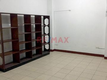 Venta De Casa Urbana En Jr. Putumayo, Maynas, Loreto, Iquitos