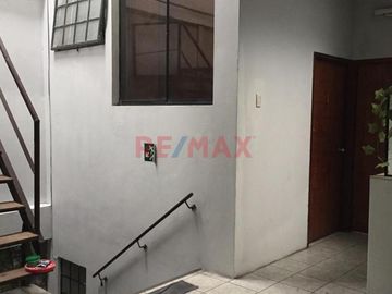 Venta De Casa Urbana En Jr. Putumayo, Maynas, Loreto, Iquitos