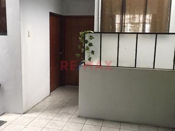 Venta De Casa Urbana En Jr. Putumayo, Maynas, Loreto, Iquitos